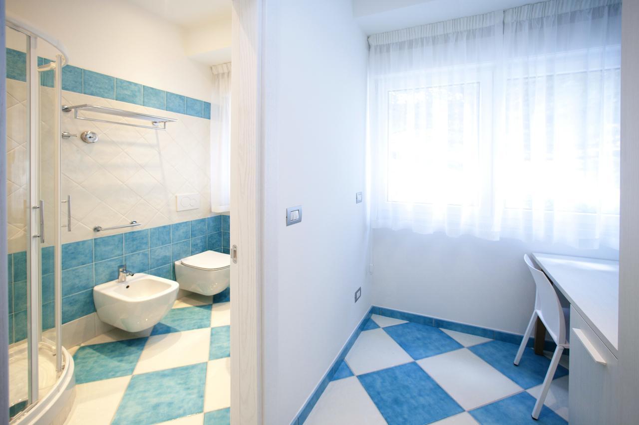 La Conchiglia Apartments Deiva Marina Bagian luar foto