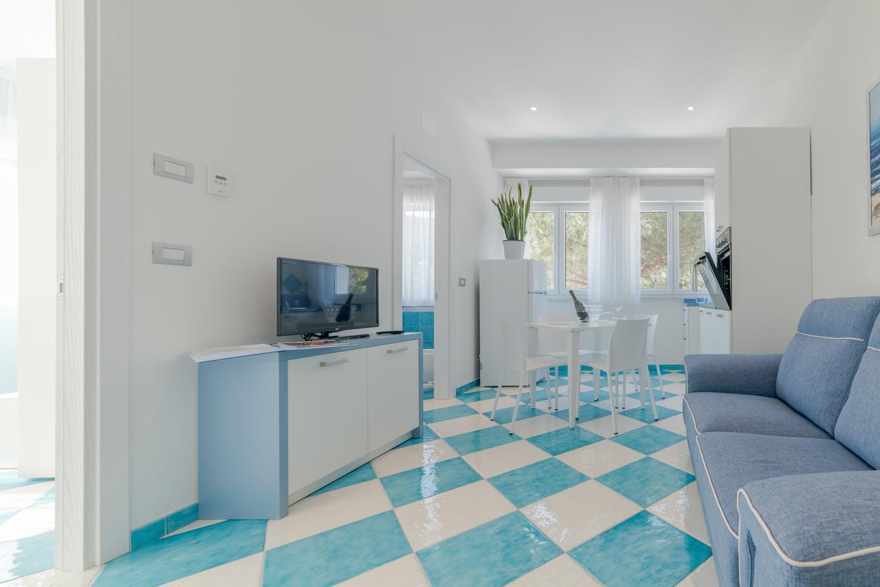 La Conchiglia Apartments Deiva Marina Bagian luar foto